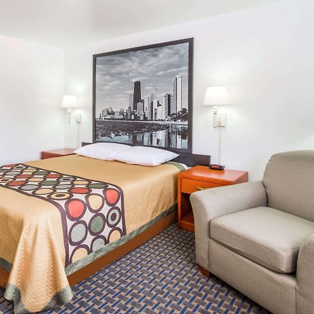Super 8 By Wyndham Rock Falls Sterling Area Экстерьер фото