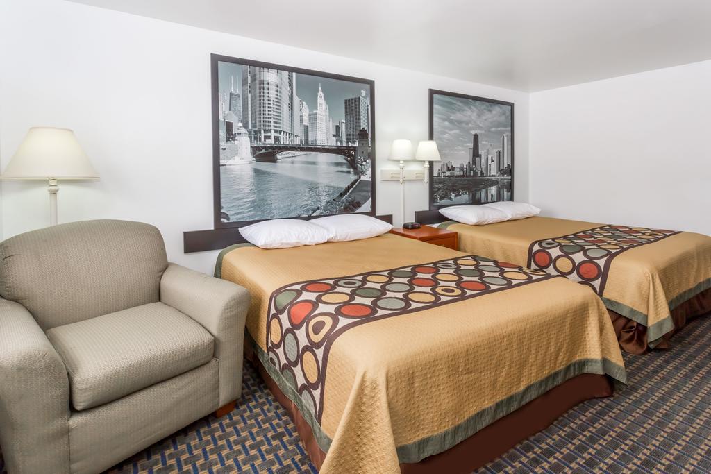 Super 8 By Wyndham Rock Falls Sterling Area Экстерьер фото